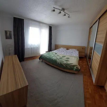 K-35 Apartment *